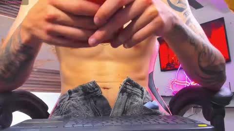 andrees_s online show from September 10, 1:38 am