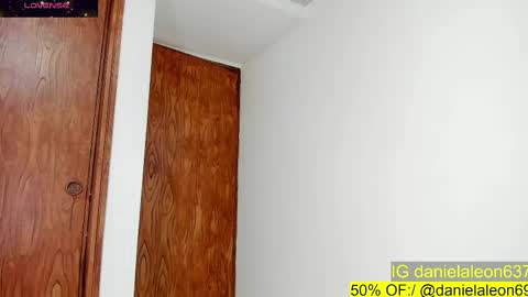 Snapshot of andreja_pejic chatting on March 8, 9:08 pm onlyfans danielaleon69 IG danielaleon637 online show from March 8, 9:08 pm