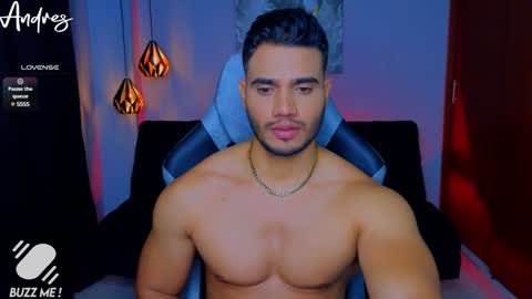 Andres online show from December 25, 4:00 pm