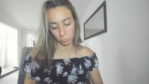 Isa  --------- online show from January 23, 2:33 am