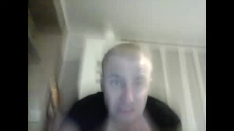 Snapshot of andrew3356577 chatting on December 29, 3:57 pm andrew3356577 online show from December 29, 3:57 pm