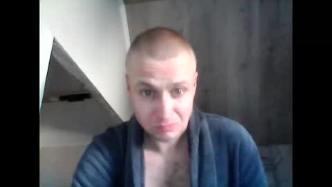 Snapshot of andrew3356577 chatting on January 20, 9:13 am andrew3356577 online show from January 20, 9:13 am