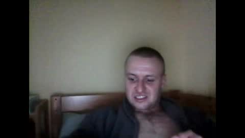 Snapshot of andrew3356577 chatting on January 26, 8:46 am andrew3356577 online show from January 26, 8:46 am