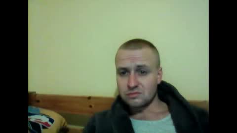 Snapshot of andrew3356577 chatting on February 9, 4:40 pm andrew3356577 online show from February 9, 4:40 pm