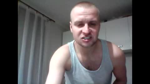 Snapshot of andrew3356577 chatting on February 9, 9:28 pm andrew3356577 online show from February 9, 9:28 pm