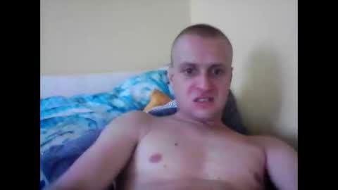 Snapshot of andrew3356577 chatting on September 20, 2:29 pm andrew3356577 online show from September 20, 2:29 pm