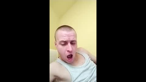 Snapshot of andrew3356577 chatting on November 30, 9:13 am andrew3356577 online show from November 30, 9:13 am