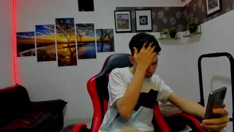 andrew_2811 online show from November 10, 6:12 am