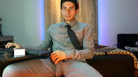 Andrew online show from September 23, 2:03 am