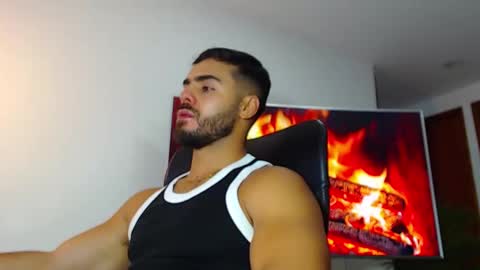 ANDREW WEST online show from December 27, 10:37 pm