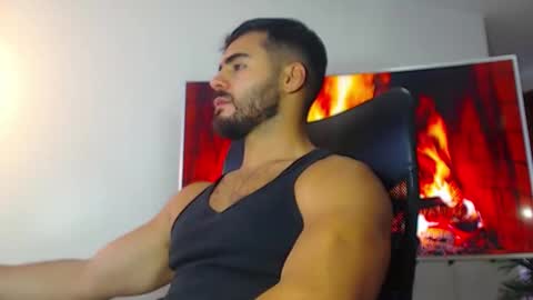 ANDREW WEST online show from January 6, 10:26 pm