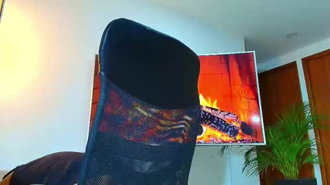 ANDREW WEST online show from February 20, 1:36 am