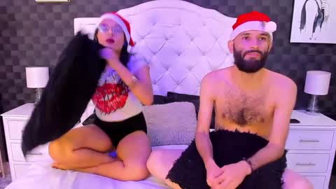 Snapshot of andrew_x_mahyte chatting on December 21, 3:03 am Andrew online show from December 21, 3:03 am