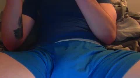 Snapshot of andrewholdsteady chatting on February 6, 5:19 pm andrewholdsteady online show from February 6, 5:19 pm