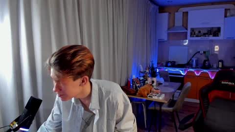 Snapshot of andrewwcarter2 chatting on February 8, 6:12 pm Andrew online show from February 8, 6:12 pm