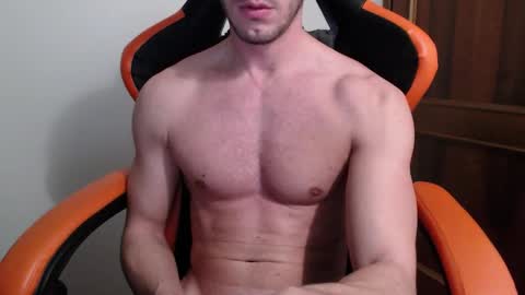 Snapshot of andrewyy34 chatting on January 22, 10:37 pm Andrea online show from January 22, 10:37 pm