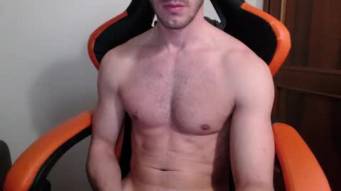 Snapshot of andrewyy34 chatting on February 23, 6:23 pm Andrea online show from February 23, 6:23 pm