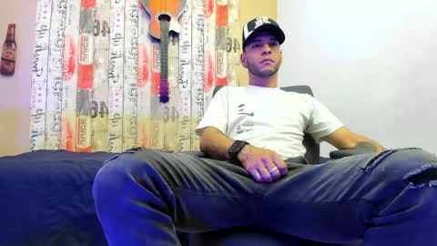   online show from March 9, 4:27 am