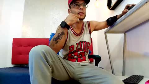   online show from November 9, 3:27 am