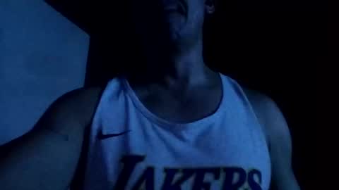 Snapshot of andy101075 chatting on November 23, 6:24 am andy101075 online show from November 23, 6:24 am