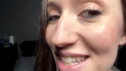 andyhayes69 online show from January 3, 2:21 am