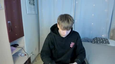 Mandy and Andy online show from September 29, 8:02 pm