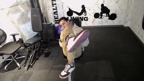 Andy Joy  online show from February 26, 11:09 am