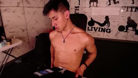 Andy Joy  online show from March 10, 4:25 pm