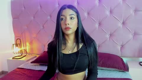 Snapshot of andysaenzz chatting on February 4, 1:06 pm AndySaenzz online show from February 4, 1:06 pm