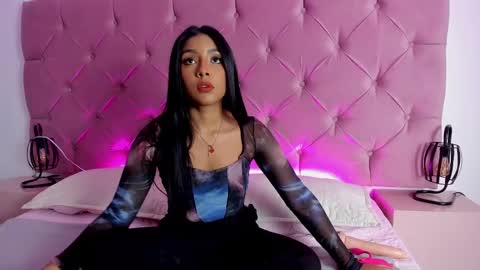 Snapshot of andysaenzz chatting on March 6, 12:30 pm AndySaenzz online show from March 6, 12:30 pm