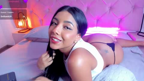 Snapshot of andysaenzz chatting on March 11, 5:24 pm AndySaenzz online show from March 11, 5:24 pm