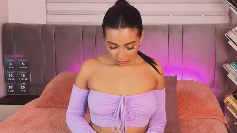 Snapshot of andysaenzz chatting on November 8, 3:50 am AndySaenzz online show from November 8, 3:50 am