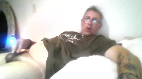 Snapshot of andyyyyyy35 chatting on September 11, 12:16 pm andyyyyyy35 online show from September 11, 12:16 pm