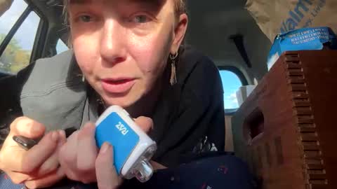 Snapshot of aneoakley chatting on October 24, 7:54 pm aneoakley online show from October 24, 7:54 pm