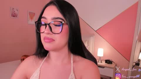 Angel  online show from November 9, 11:25 pm