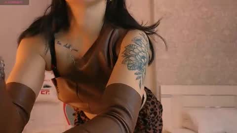 Snapshot of angel_asia_ chatting on November 7, 10:59 am angel_asia_ online show from November 7, 10:59 am