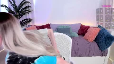 Claire - be back soon online show from February 27, 6:09 pm