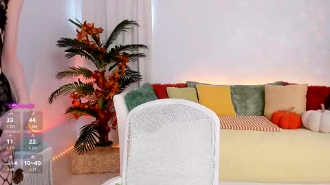 Claire - be back soon online show from September 20, 8:32 pm