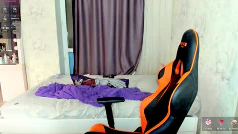 Fallen Angel online show from November 17, 11:54 pm