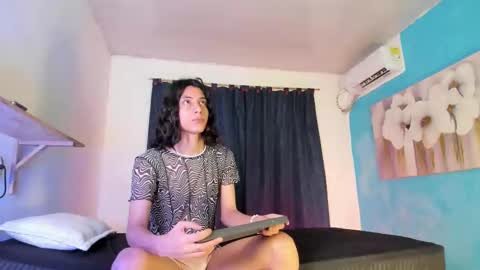 Angel of your dreams online show from October 27, 3:21 am