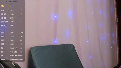 angel online show from September 16, 7:04 pm