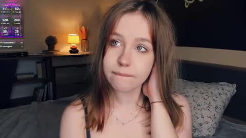 Snapshot of angel_to_burn chatting on November 7, 7:19 am SofiaSofi online show from November 7, 7:19 am