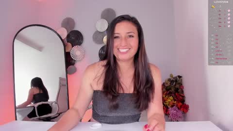 Ange online show from February 1, 4:33 pm