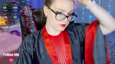 Angela online show from December 26, 3:42 pm