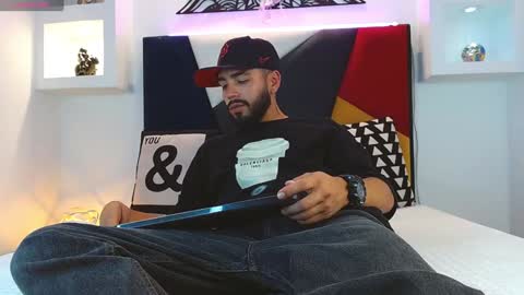 Angel online show from January 29, 3:33 am