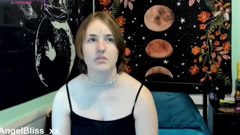 Angel online show from November 22, 4:17 pm