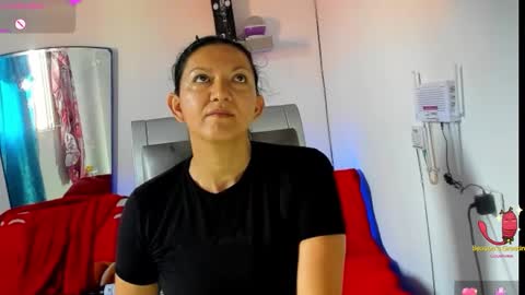 Snapshot of angelblue972344 chatting on December 14, 8:35 pm angel online show from December 14, 8:35 pm