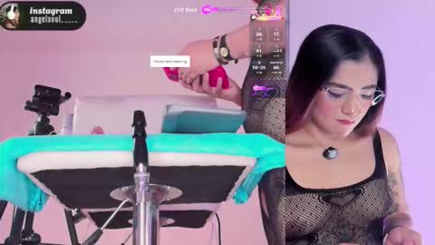 angel online show from September 22, 6:26 am