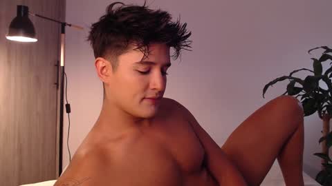 Angel online show from December 29, 7:43 pm