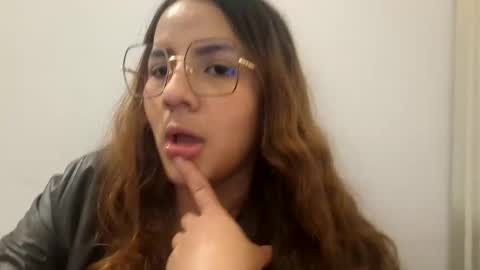 angel online show from October 5, 8:07 pm